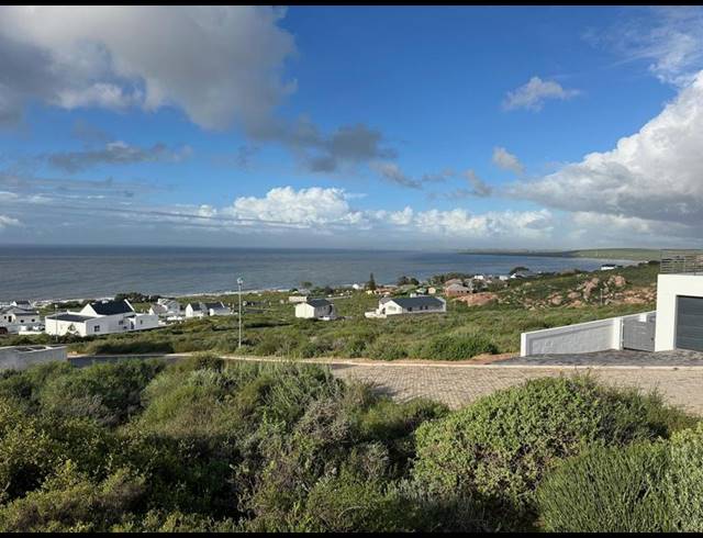 LAND FOR SALE IN ST HELENA VIEWS